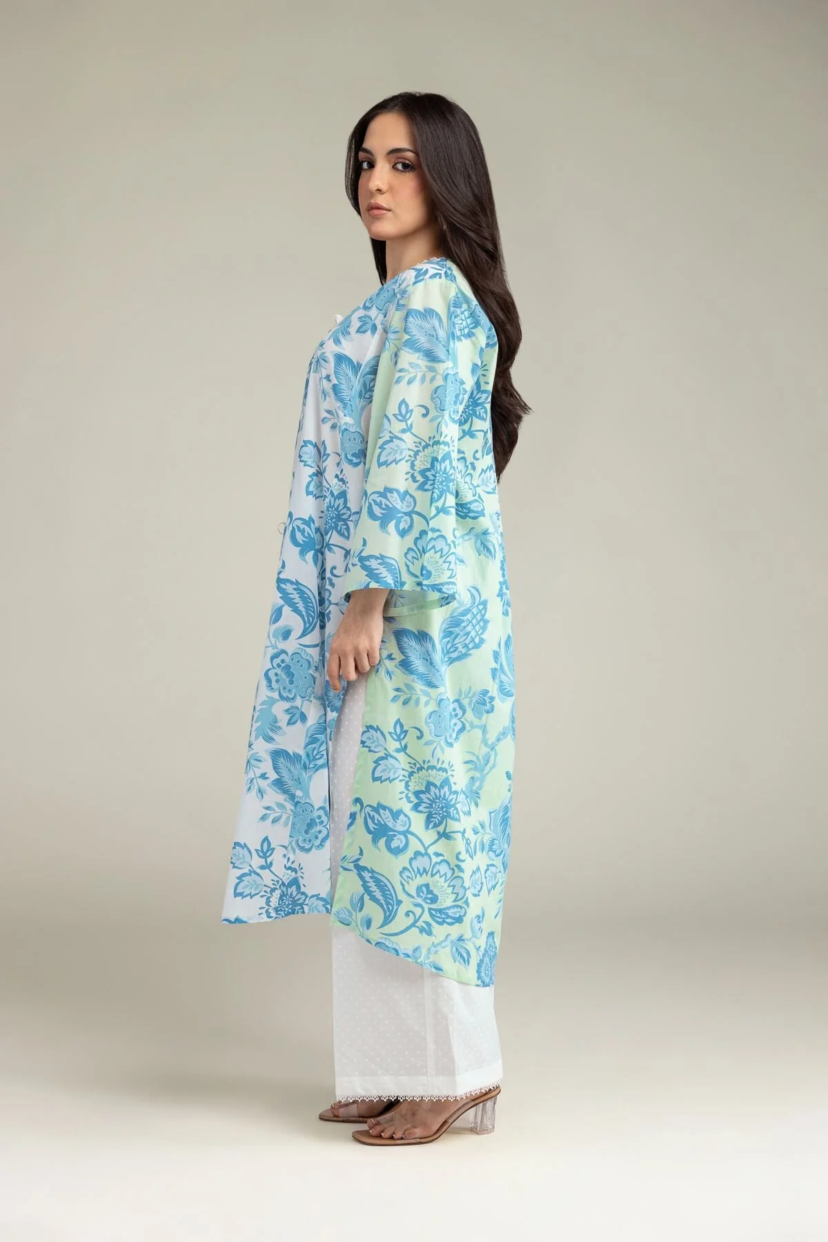 Khaadi DW4C94ABFA Everyday Escapades Ft. Hemayal 2026 - Image 2