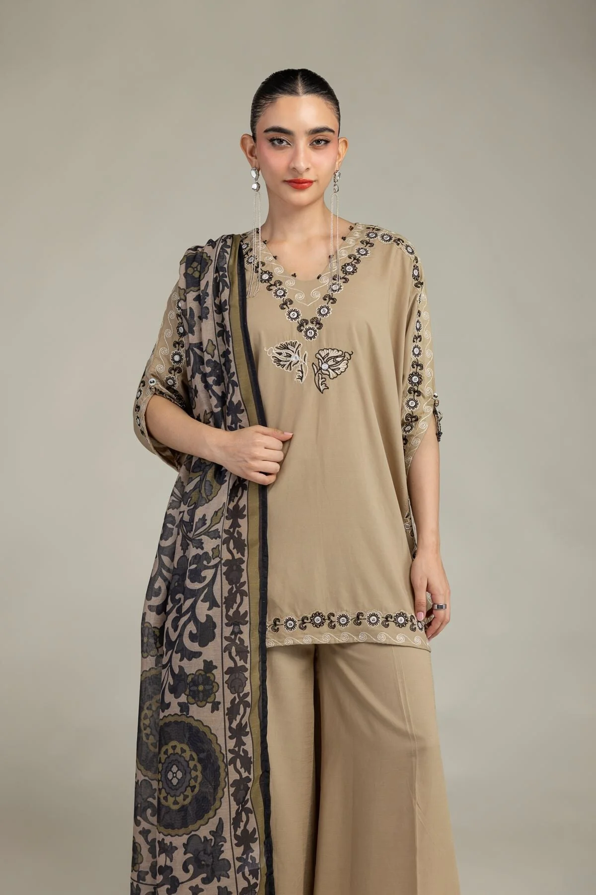 Khaadi DWA5F9A906 Studio Statement Hues 2026