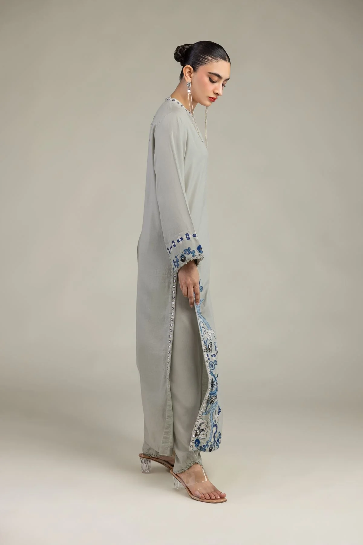 Khaadi DWAB90F469 Studio Statement Hues 2026 - Image 2