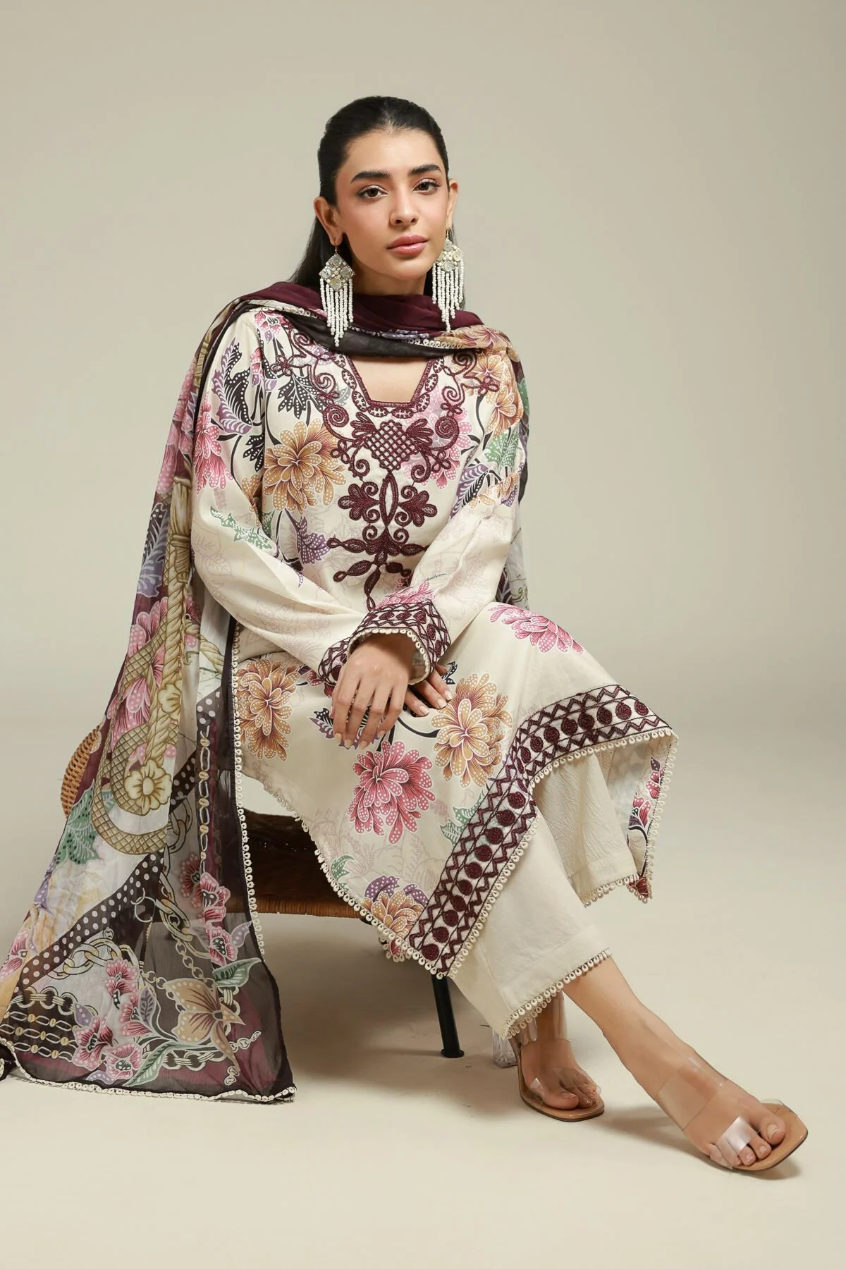 Khaadi T-A33-26-111FE2 3 Piece Spring Summer Collection 2026 - Image 2