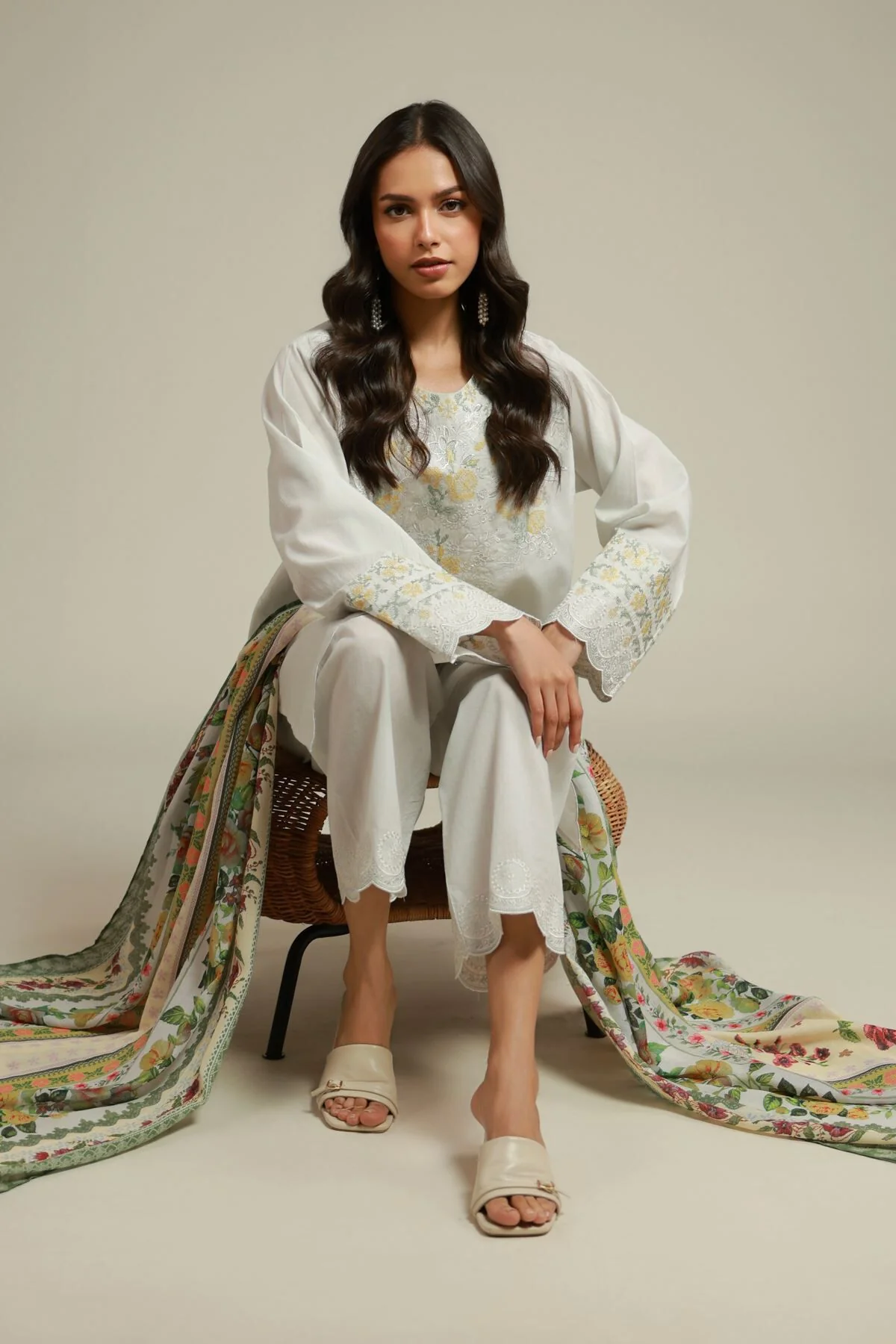 Khaadi T-DCCN02R 3 Piece Spring Summer Collection 2026 - Image 2