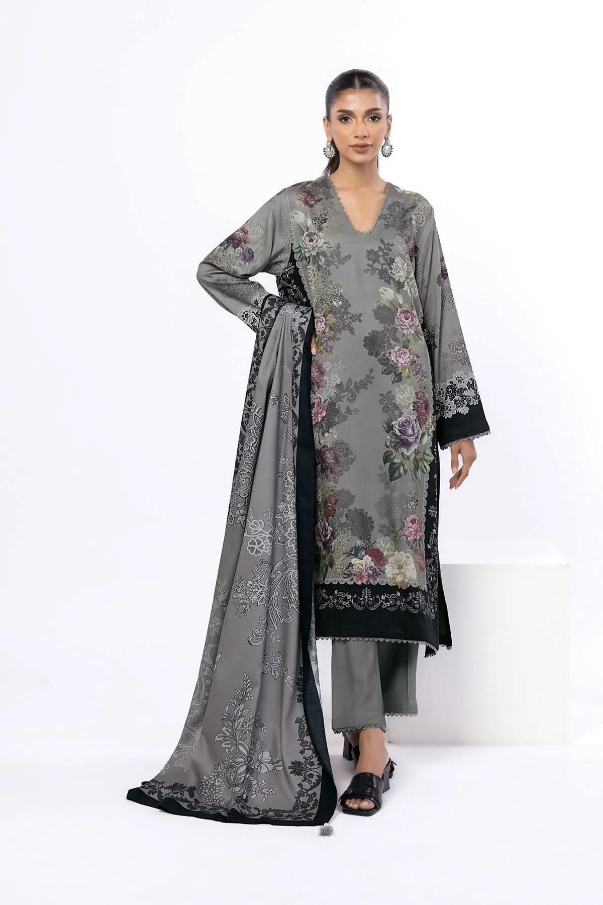 Khaadi Winter MT20B Winter Collection 2025