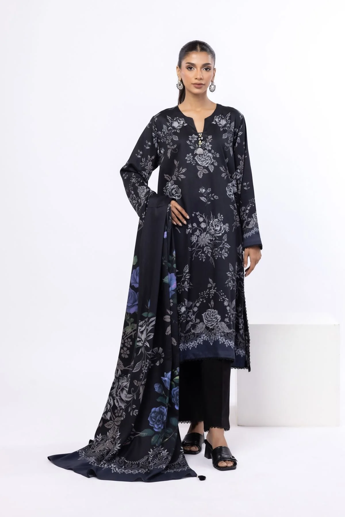 Khaadi Winter MT22A Winter Collection 2025