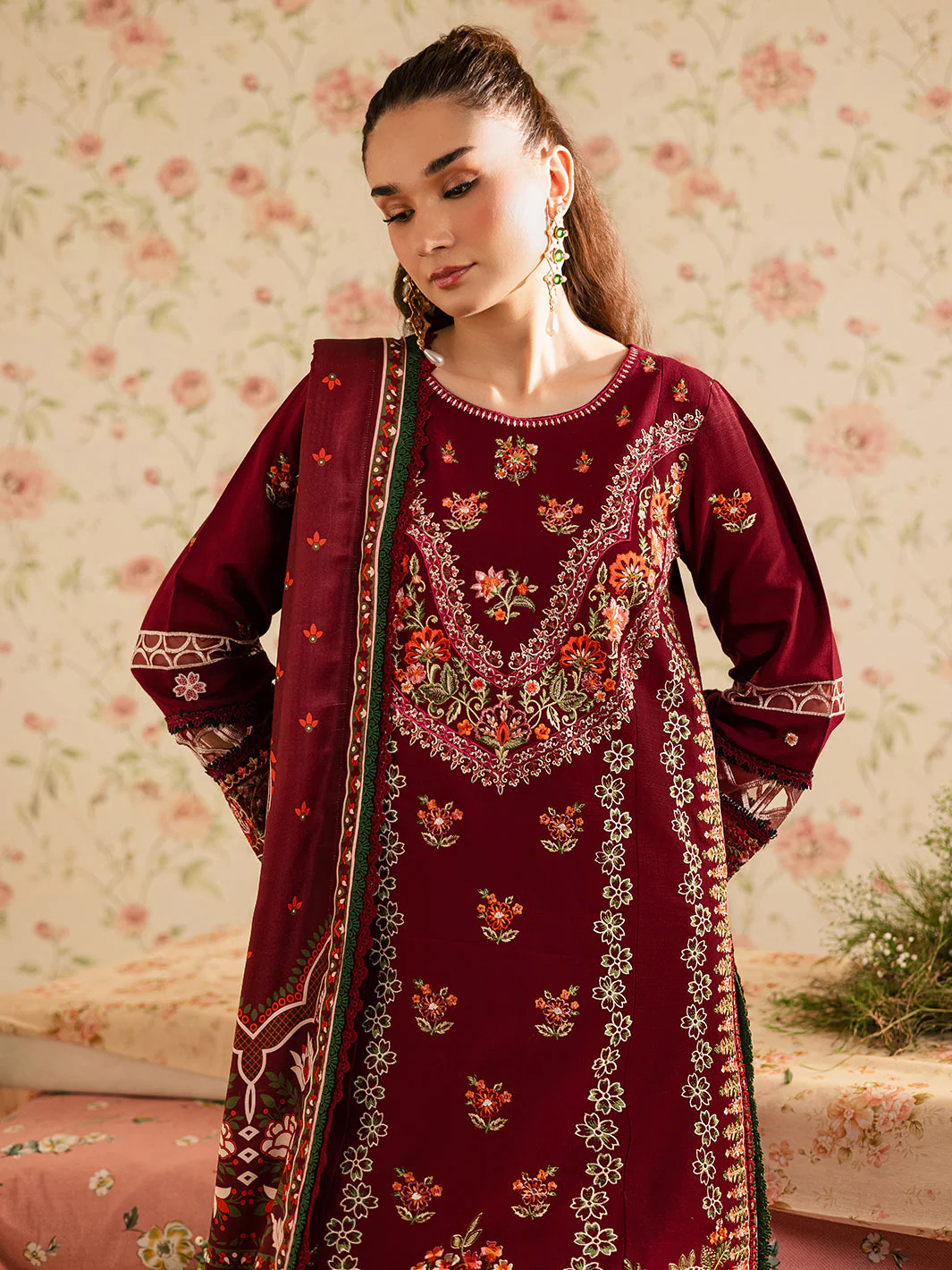Mahnur  K - 12 | 3 PC LINEN Winter Collection 2025 - Image 2