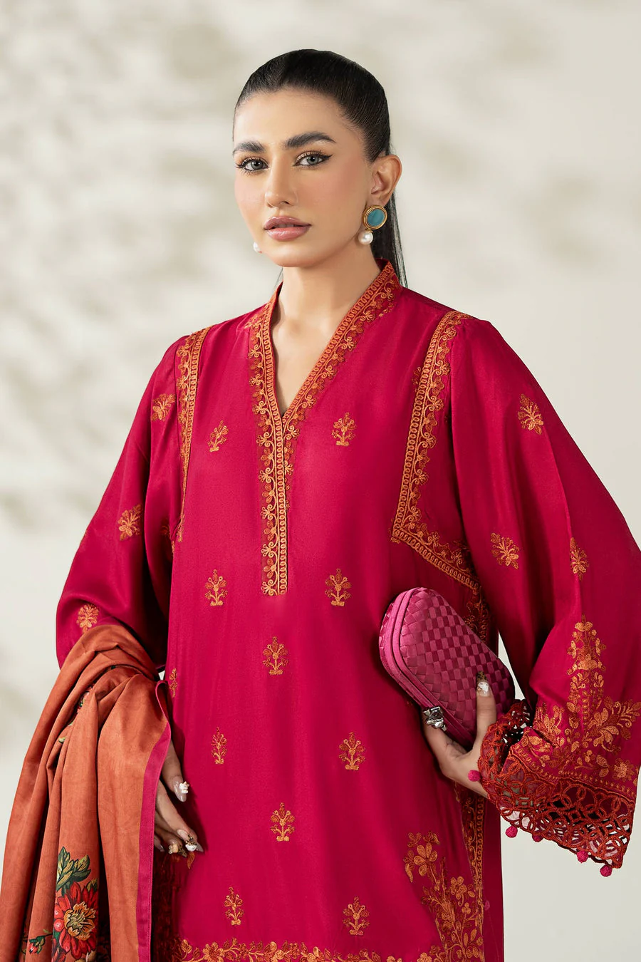 Maria B DWW2546-ESM-HPK Winter Luxury Pret 2025 - Image 2