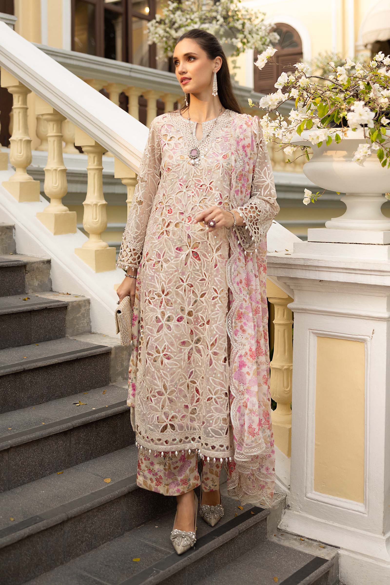 Maria B SF-EF26-03 Off-white  Eid Ki Tayariaan Kahaniyan 2026
