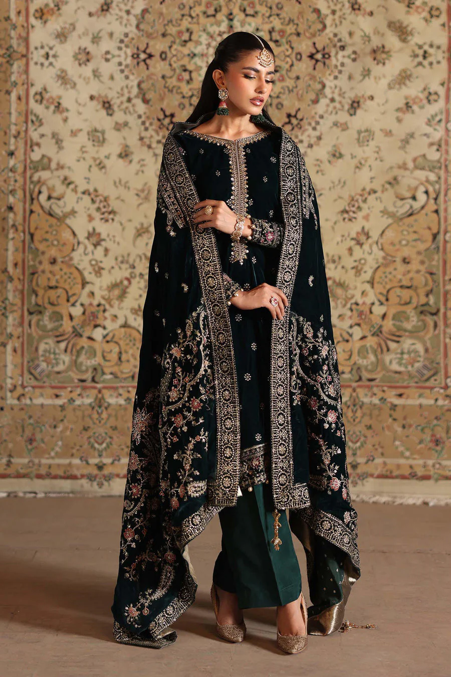 Maria B SFW2546-ESM-GRN Shehnai Luxury Formals 2026