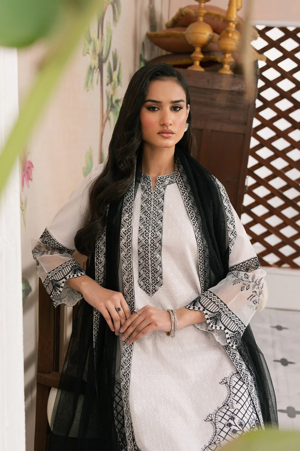 Maryum N Maria Azadeh - MS50147 Eid Luxury Lawn 2025 - Image 2
