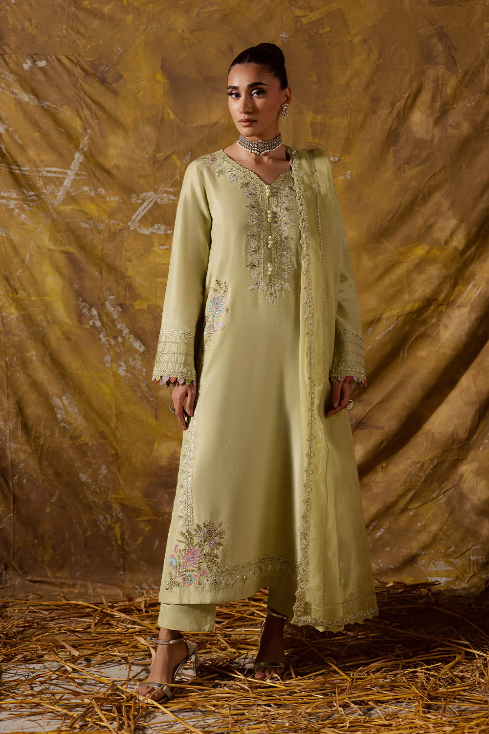 Maryum N Maria Fares - MSS5830 Zarq Pret 2025