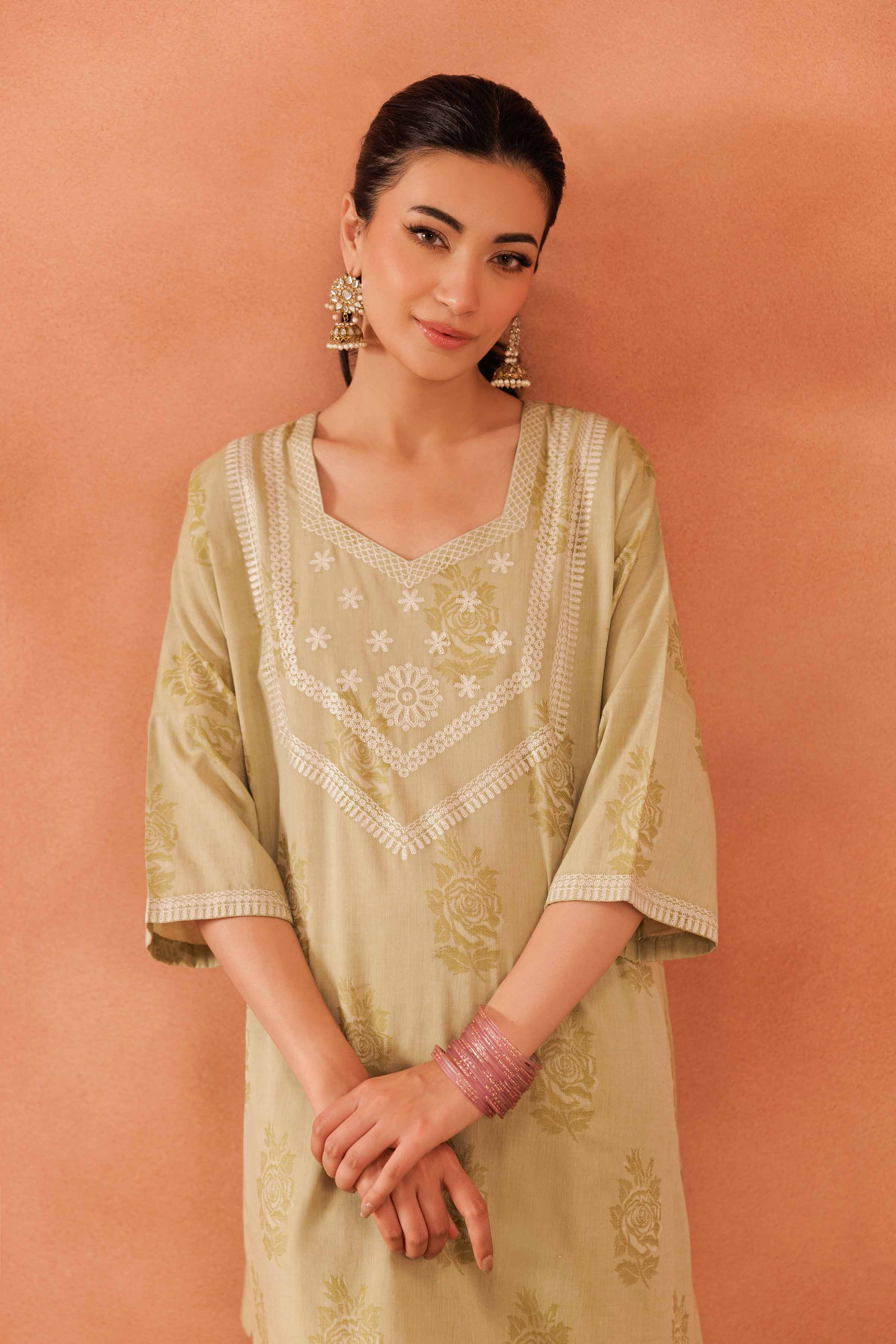 Nishat Linen 2 Piece - Embroidered Suit - KFE25-132 Eid Pret 2025 - Image 2