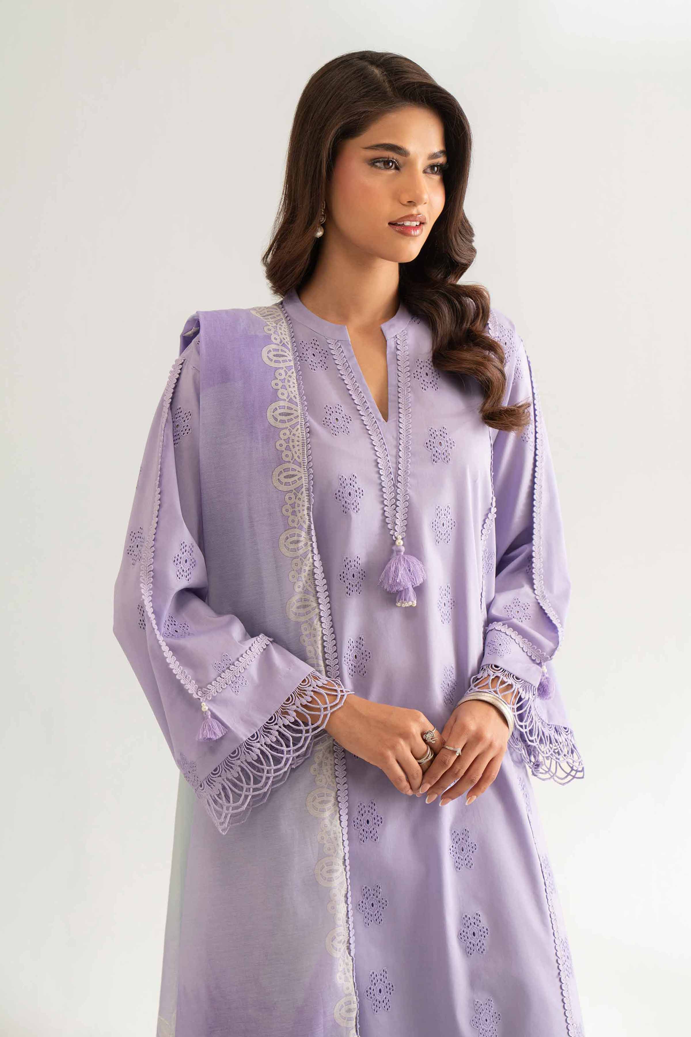 Nishat Linen 3 Piece - Digital Printed Suit - 42501898 Digital Printed Lawn Eid Edition 2025 - Image 2