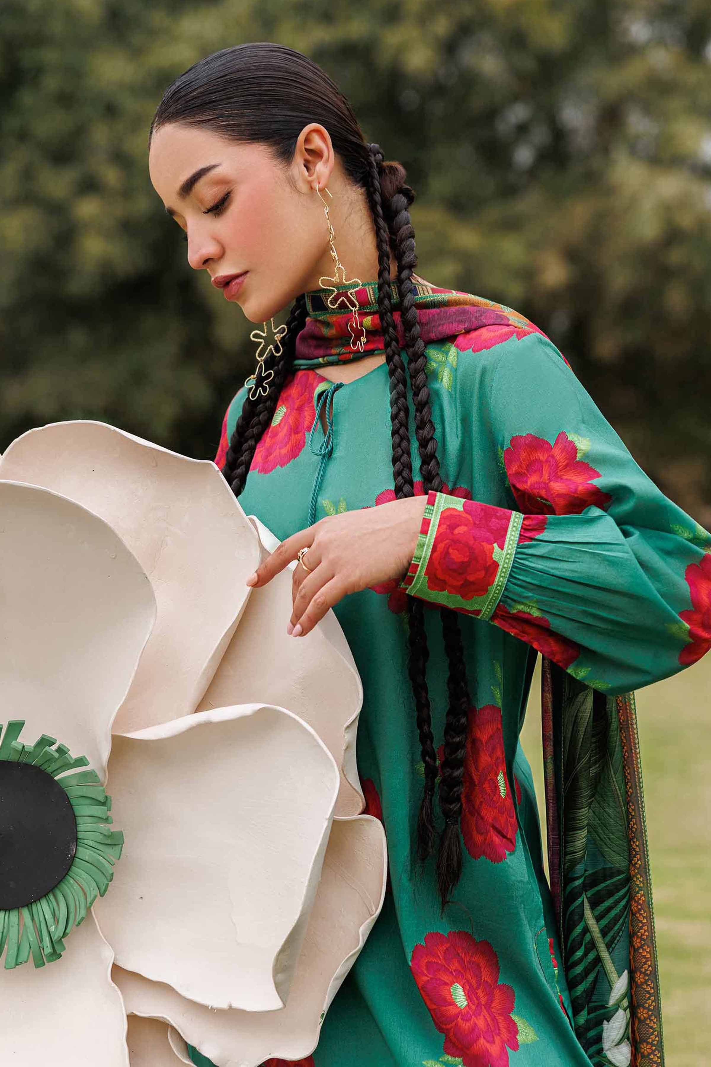 Nishat Linen 42601484 All Summer Vol-1 2026 - Image 2