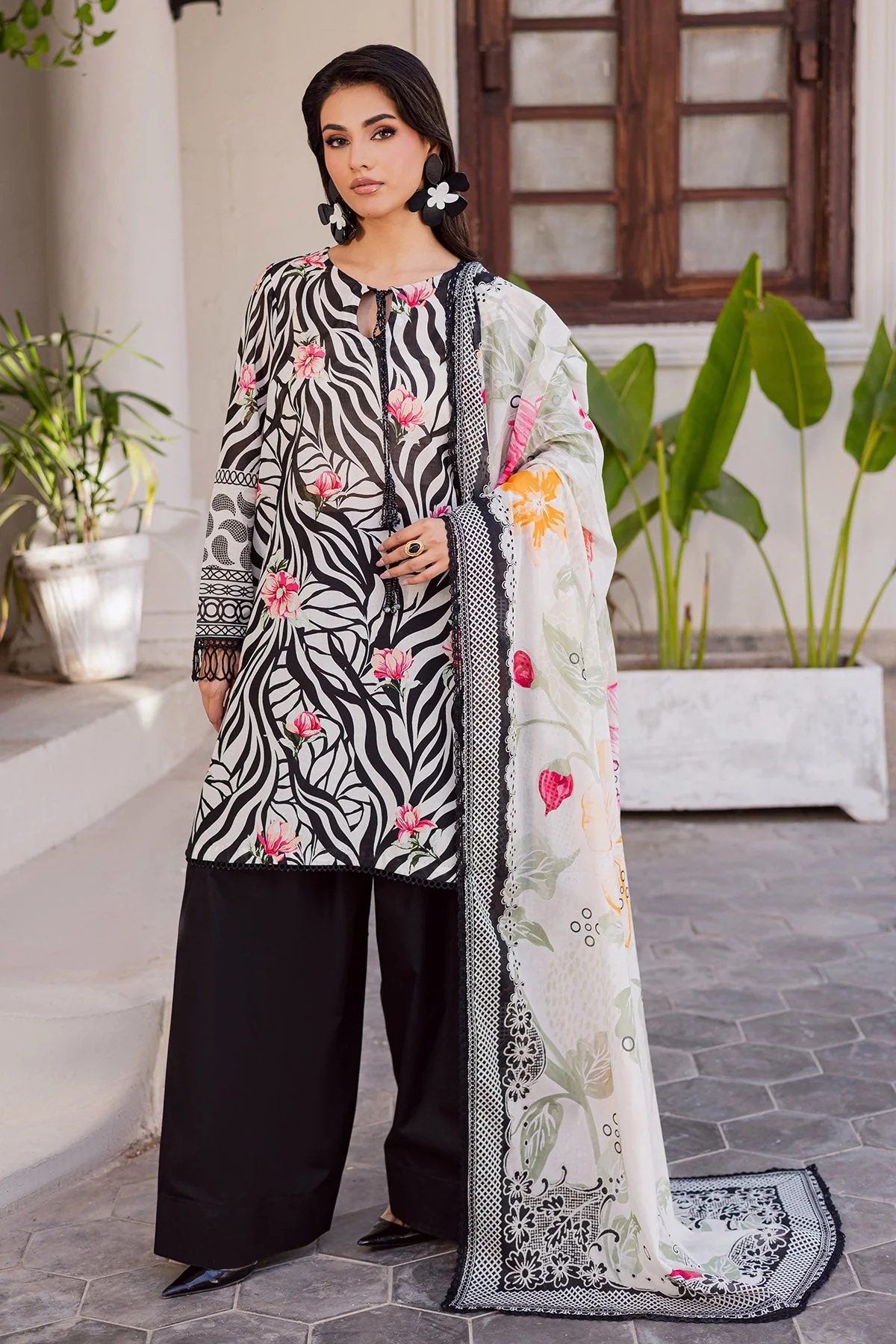 Nureh NR-08 Rania Signature Prints 2026