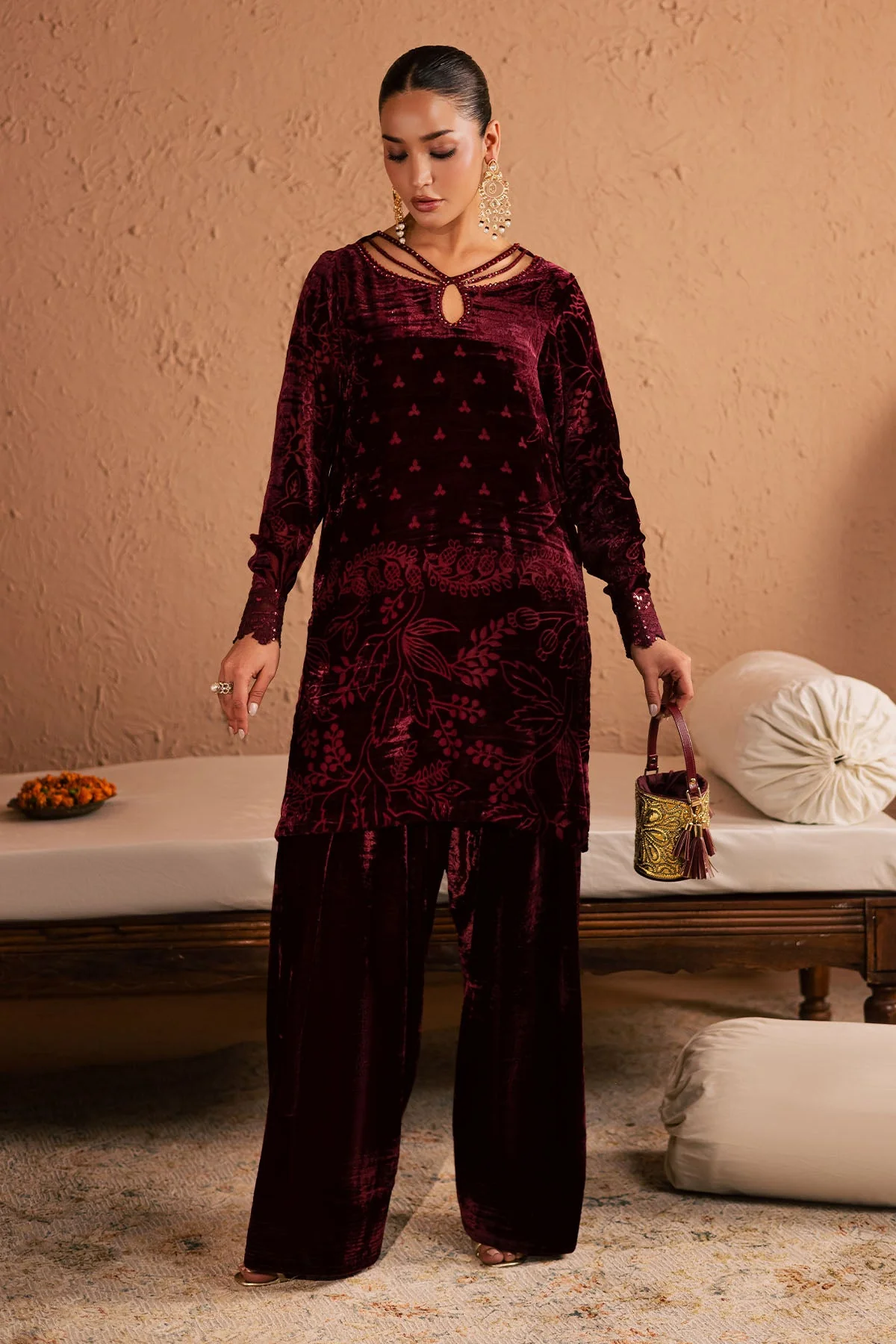 Nureh NU2-190 Ballerina Velvet Winter 2025