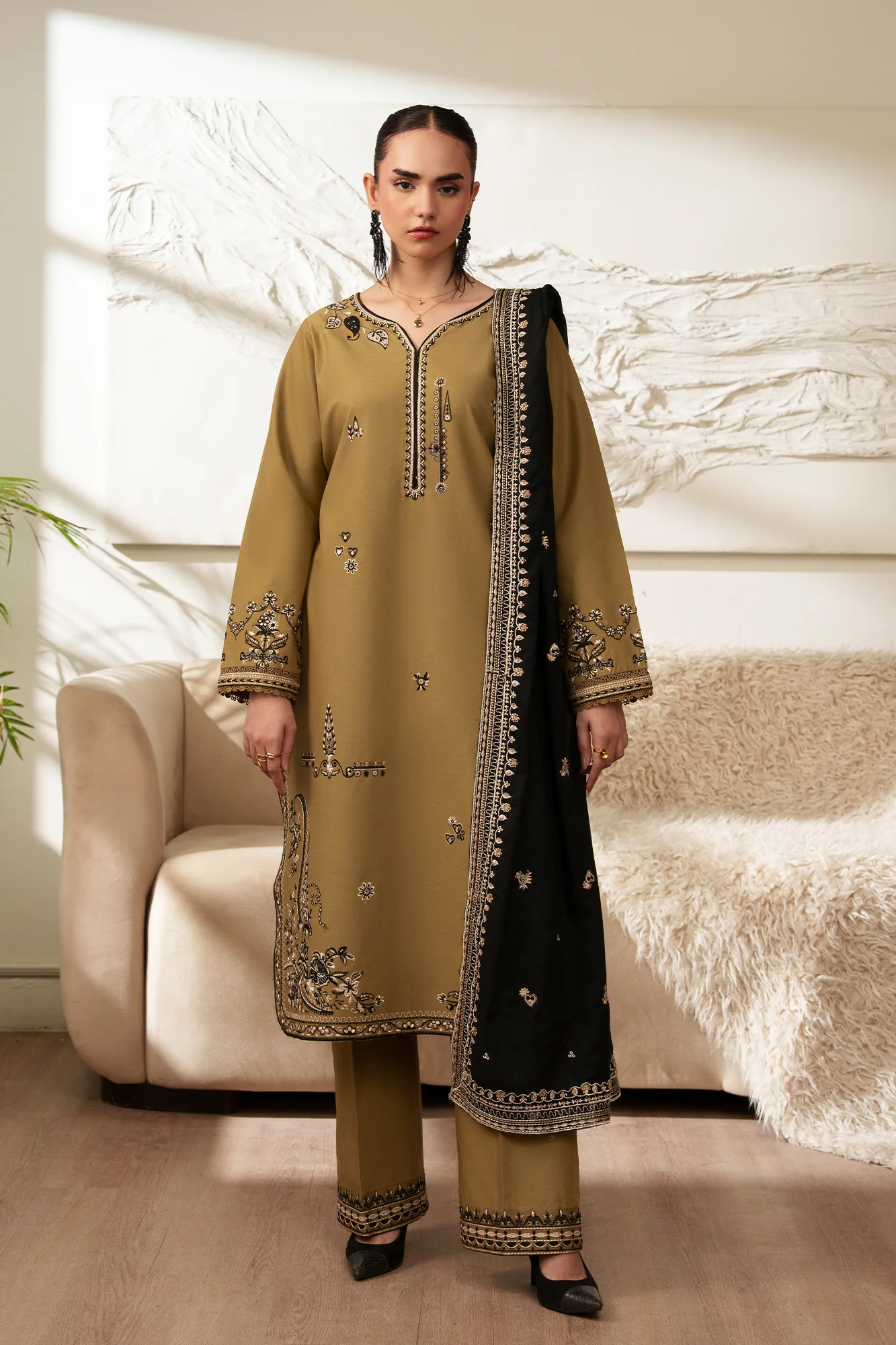 Raj Bari Ayla Eid Pret Exclusive 2026