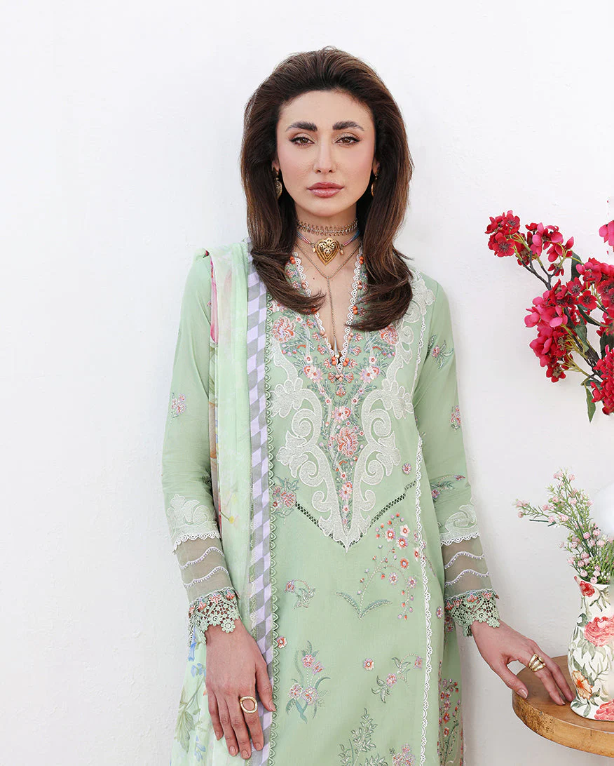 Roheenaz Daydream Gleam Floral Reveire Luxury Lawn 2026 - Image 2