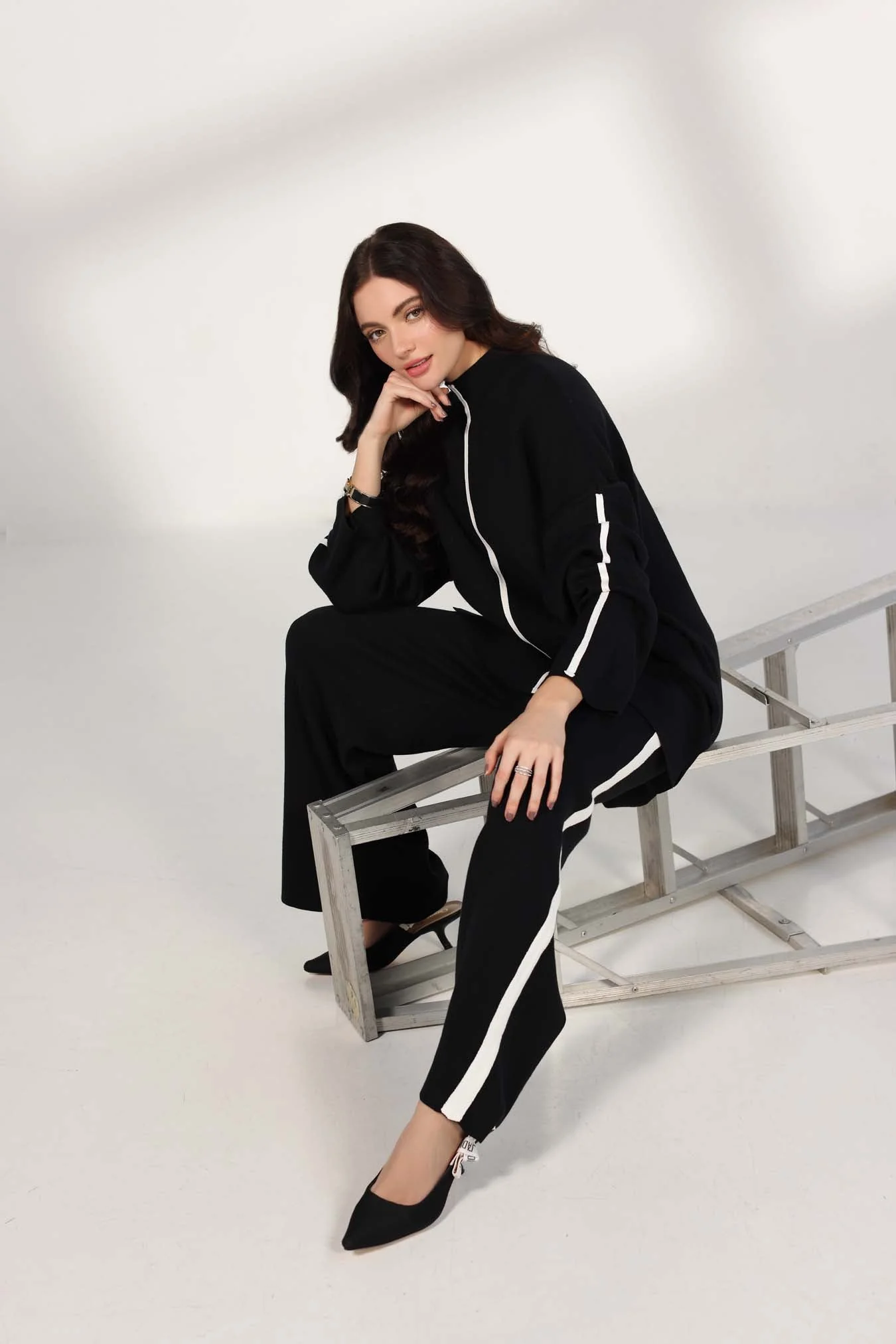 Saadia Asad D3 - Black Noor Western Drop 2025 - Image 2