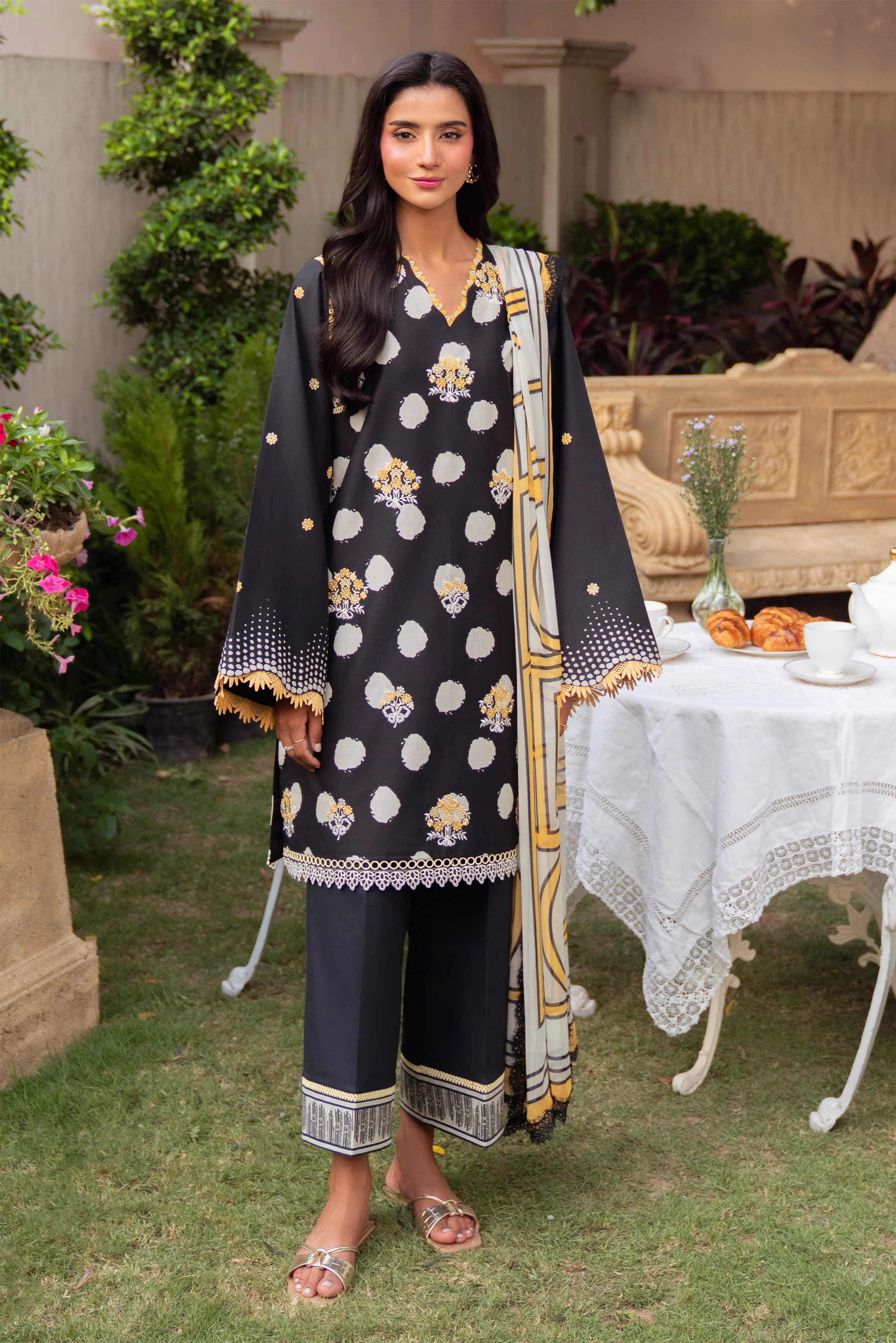 Sable Vogue SAL-03-25 Lila Summer Lawn 2025