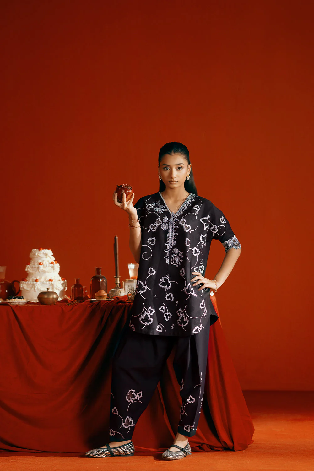 Saira Rizwan Joolie Black - Jbp25-06 Joolie Summer 2025 - Image 2