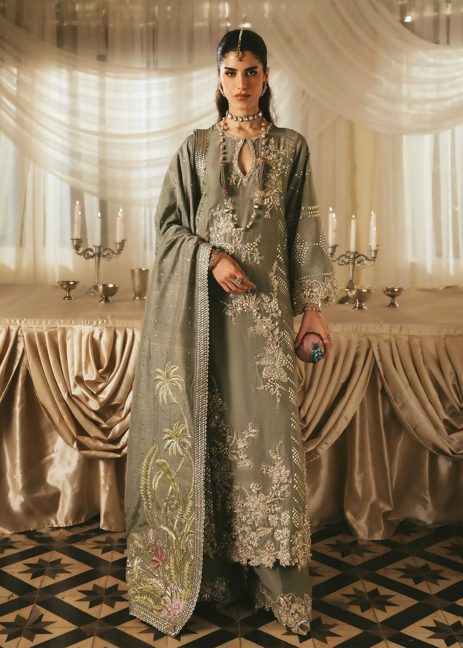Saira Shakira Gleamore REVÉ Wedding Festive 2005