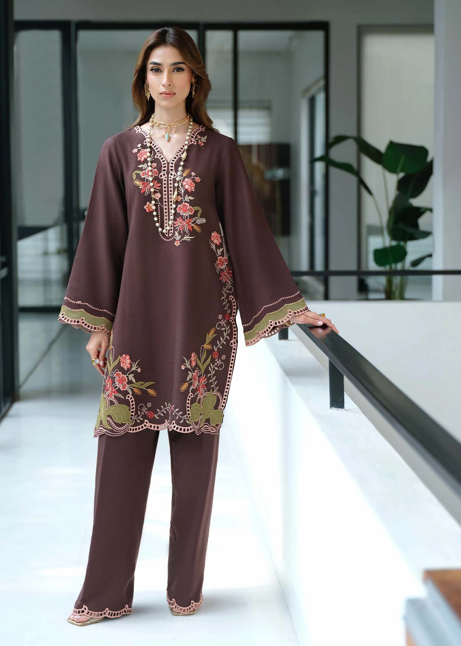 Saira Shakira Vera Basic Pret 2026