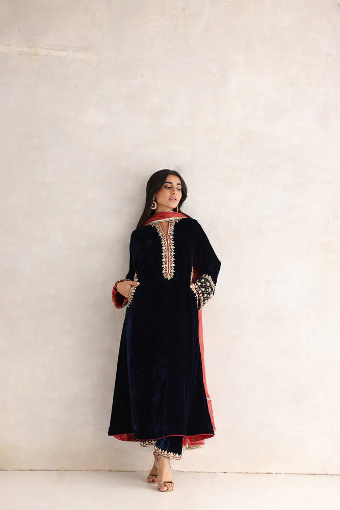 Sana Abbas Nurgul Velvet Collection 2025 - Image 2