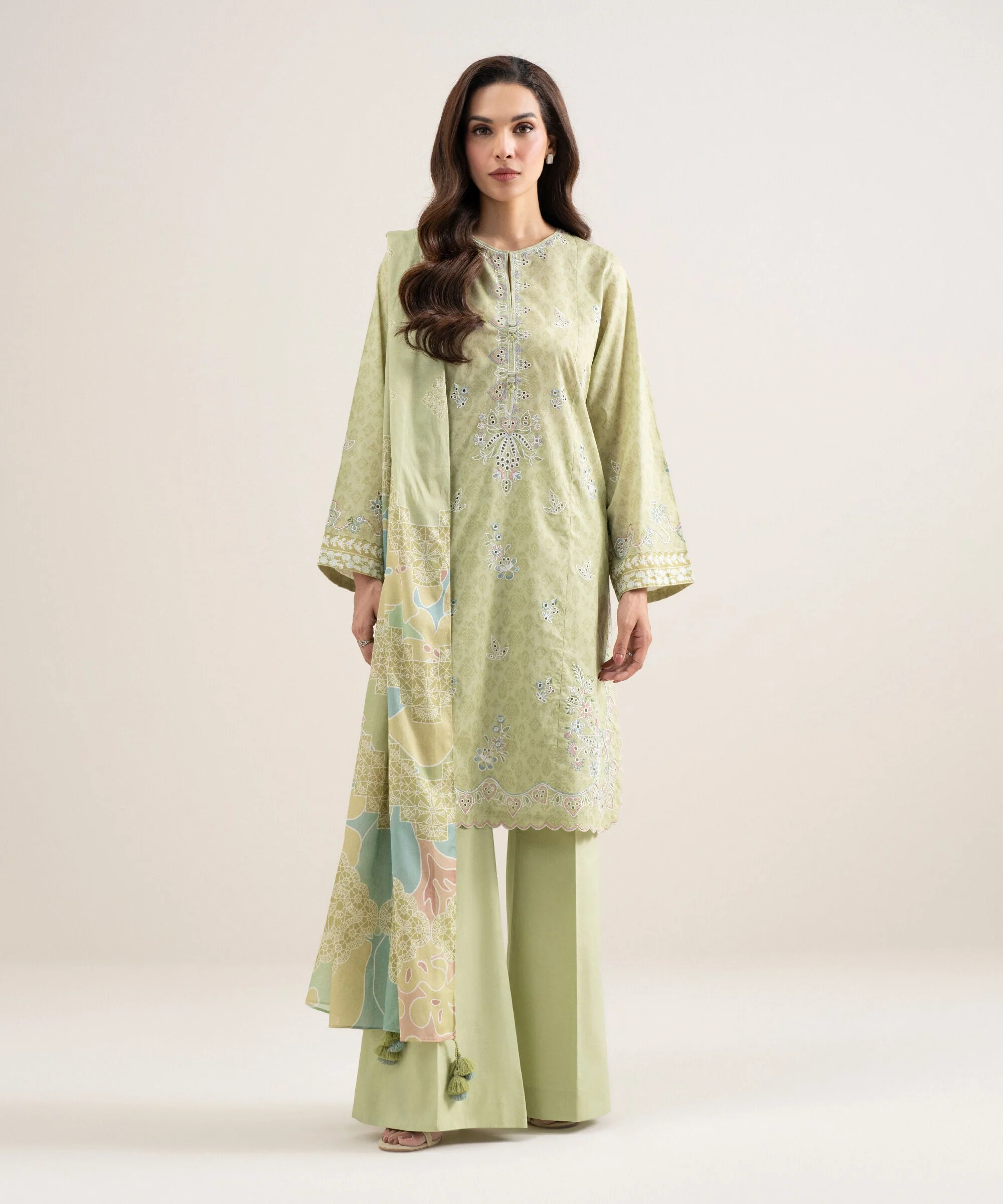 Sapphire DW139E0CDC Lime Green Summer Lawn 2026