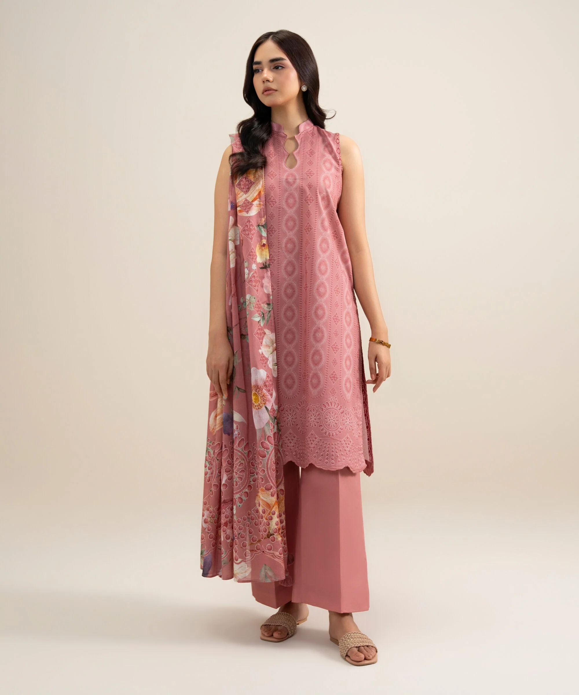 Sapphire DW184276B7 Peach Summer Lawn 2026