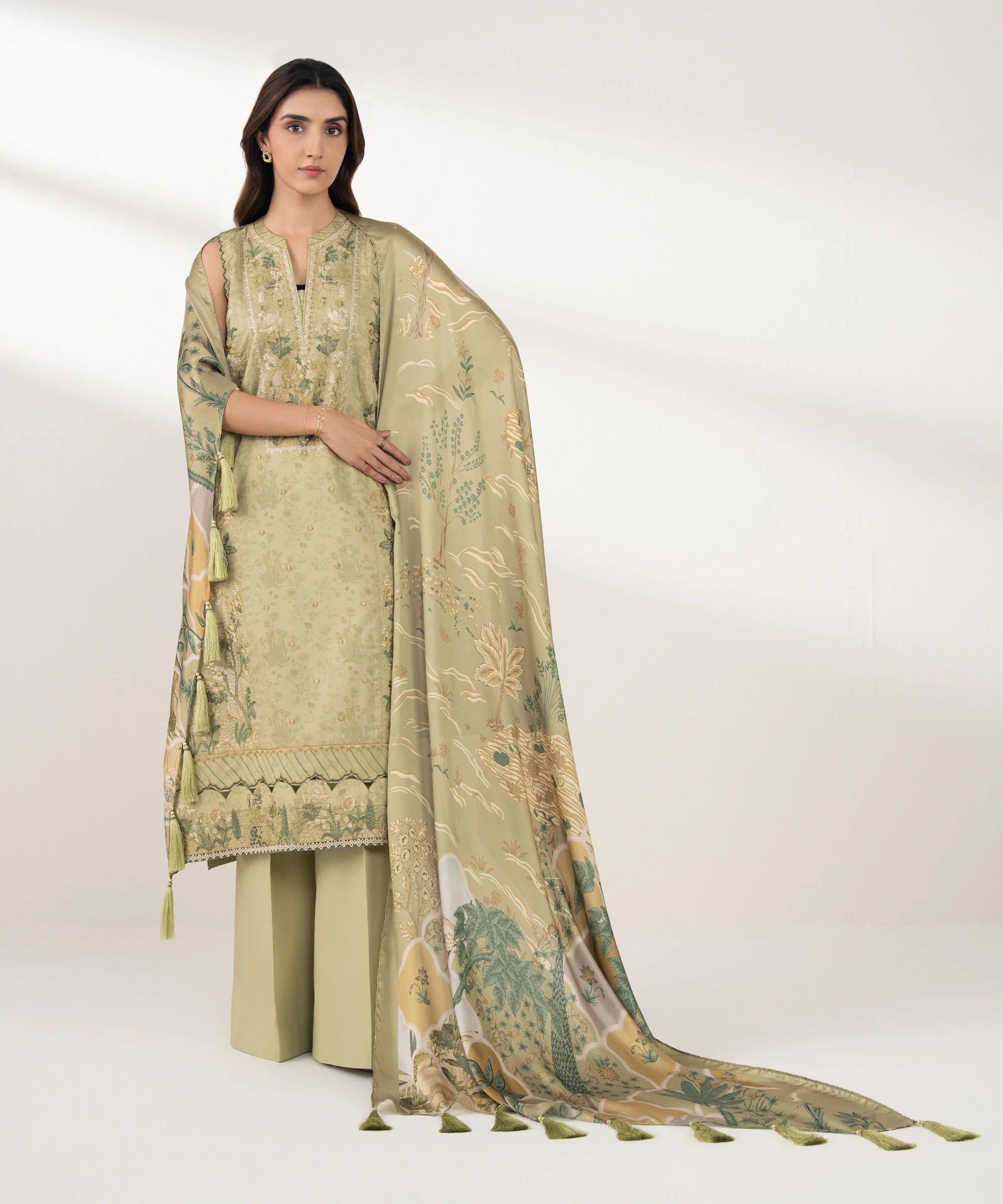 Sapphire DWCBC312D7 Beige Intermix Andaaz 2026