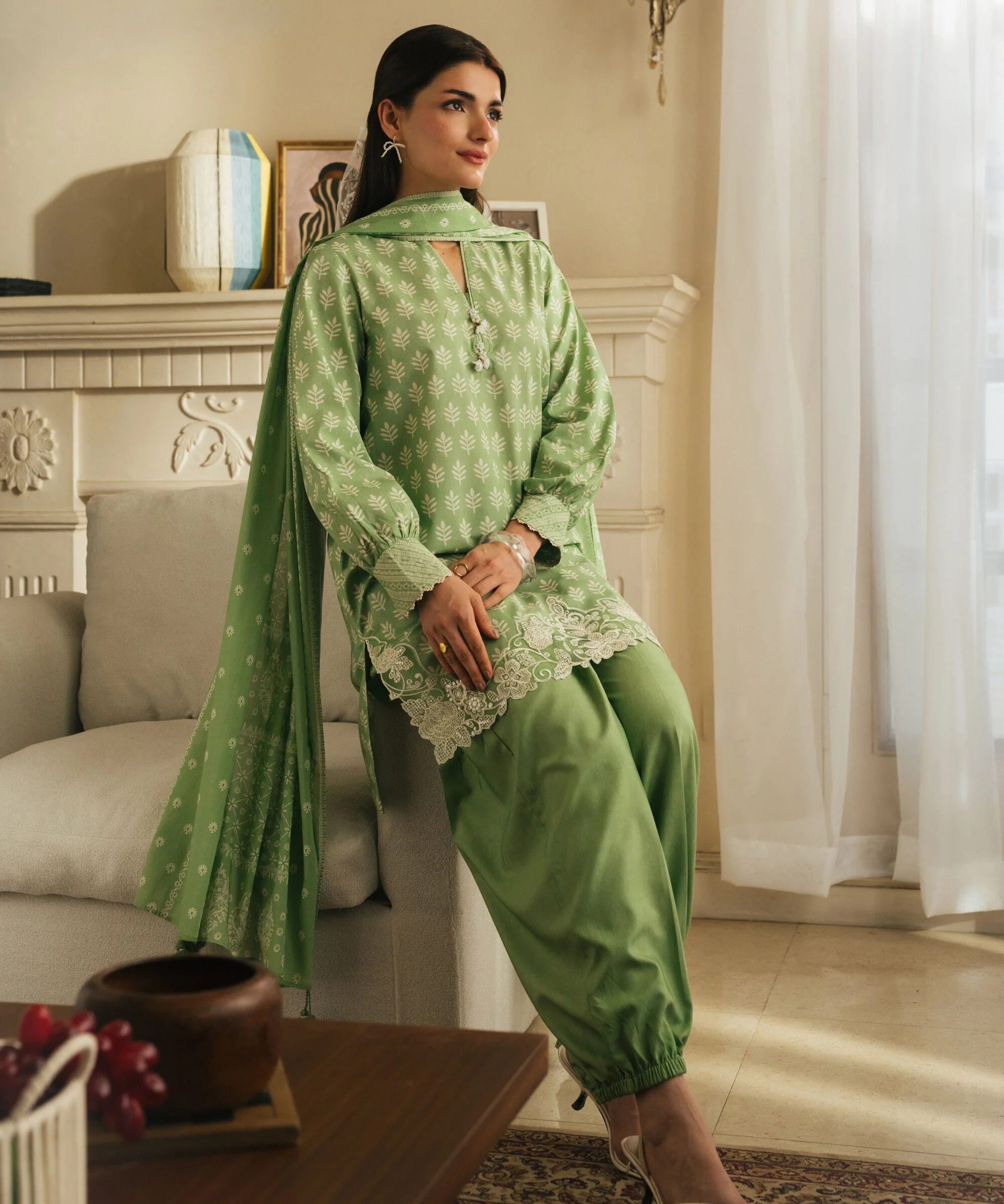Sapphire DWF6DB6579 Light Pistachio Summer Lawn 2026 - Image 2