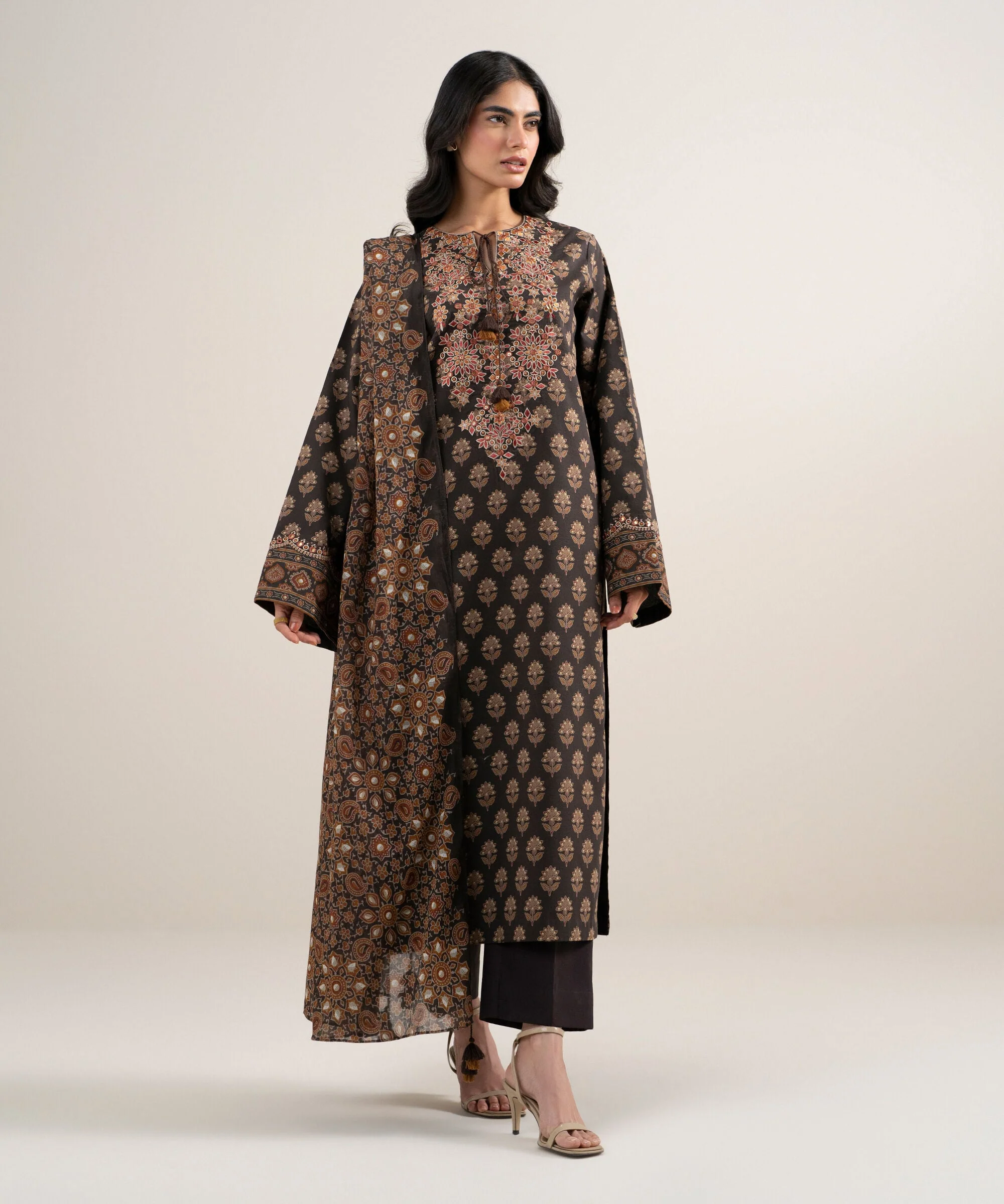 Sapphire DWFBB73C7E Brown Summer Lawn 2026