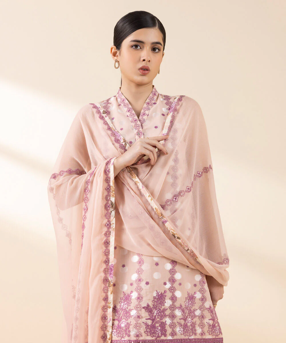 Sapphire U3PEJQ25V210 3 Piece Embroidered Jacquard Suit Jacquard Eid 1 2025 - Image 2