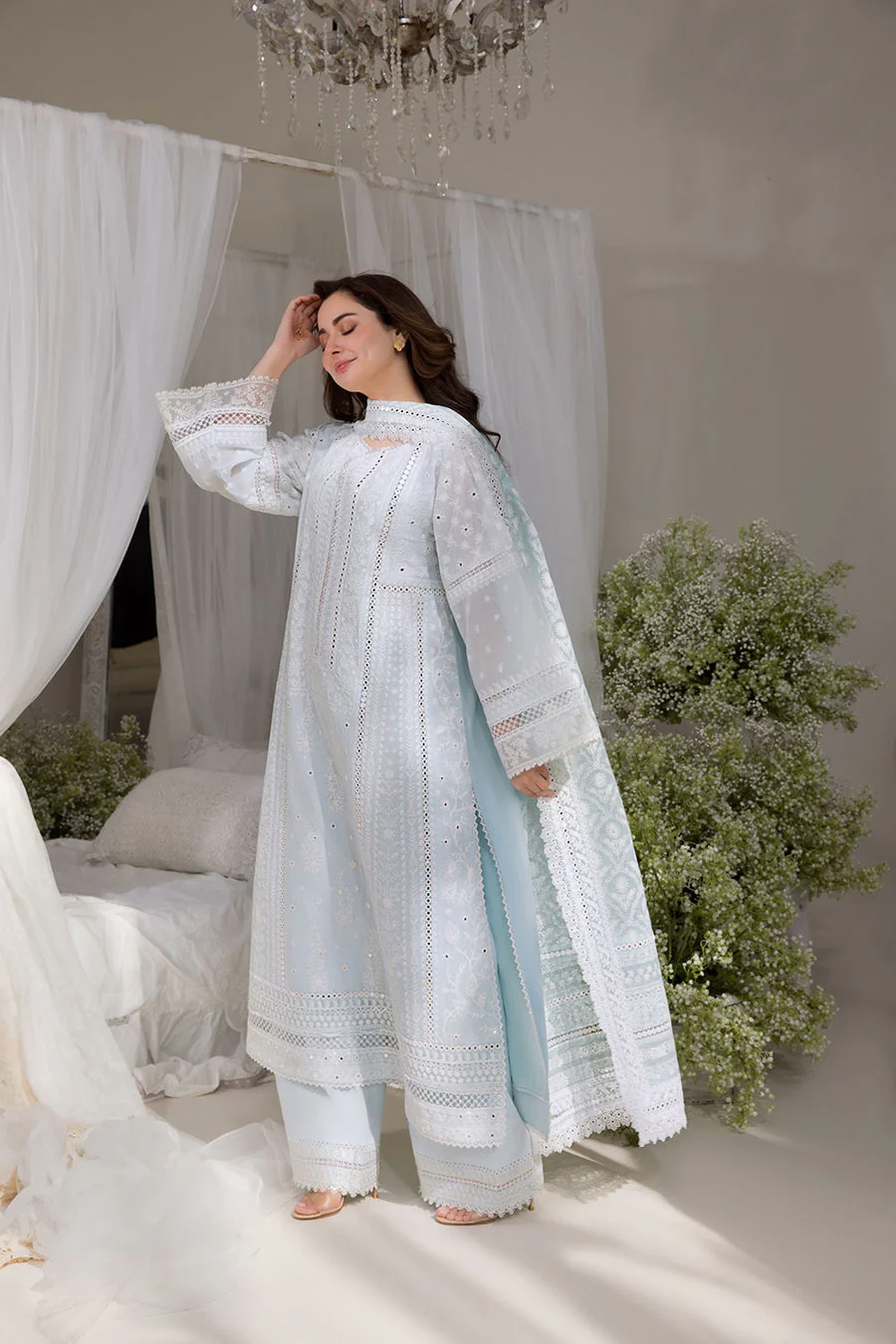 Sobia Nazir Design 7A Luxury Lawn 2025 - Image 2