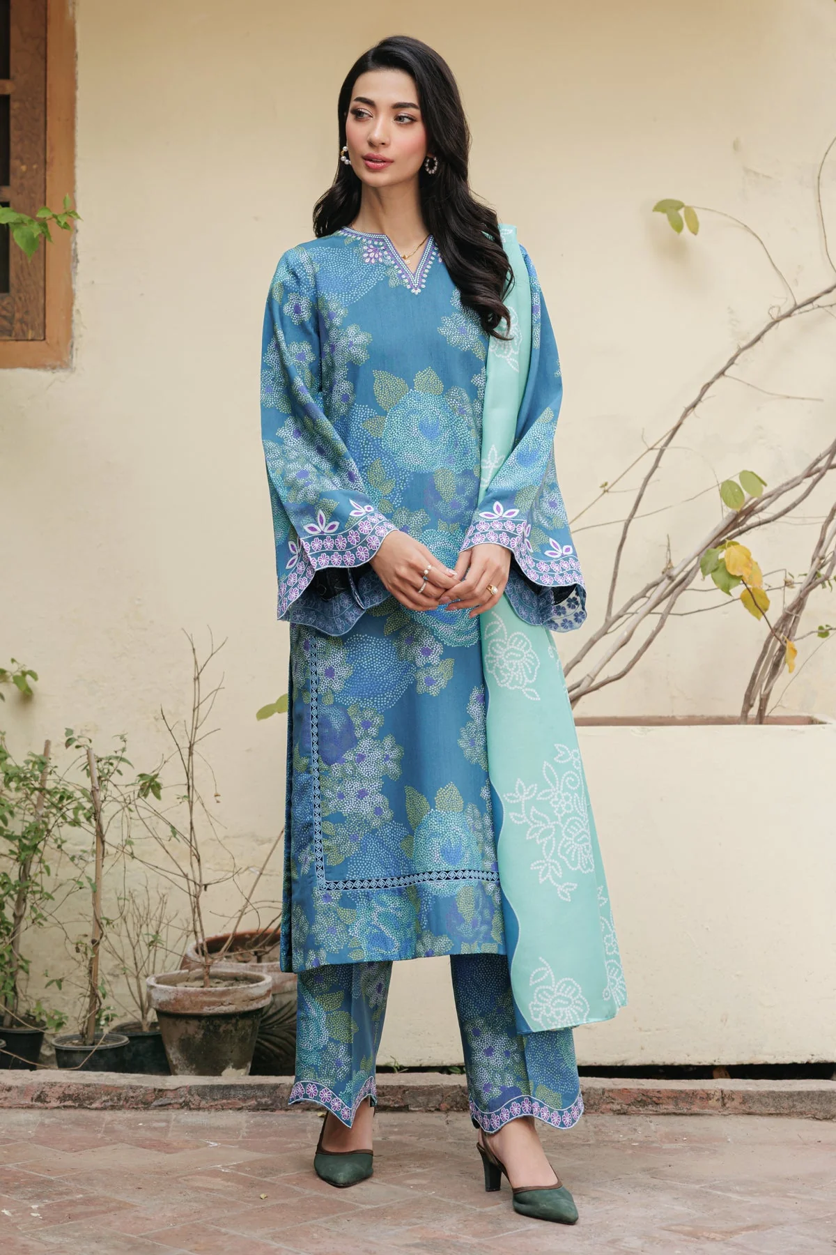 Xenia Formals Lea Viscose Silk Collection 2025 - Image 2