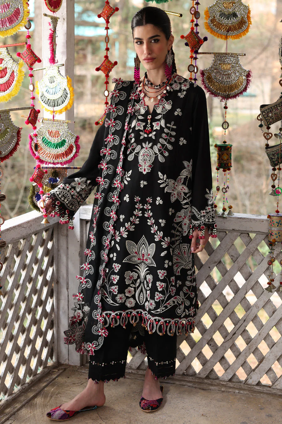 Zaha Aabroo (ZL25-05 B) Neelam Lawn 2025