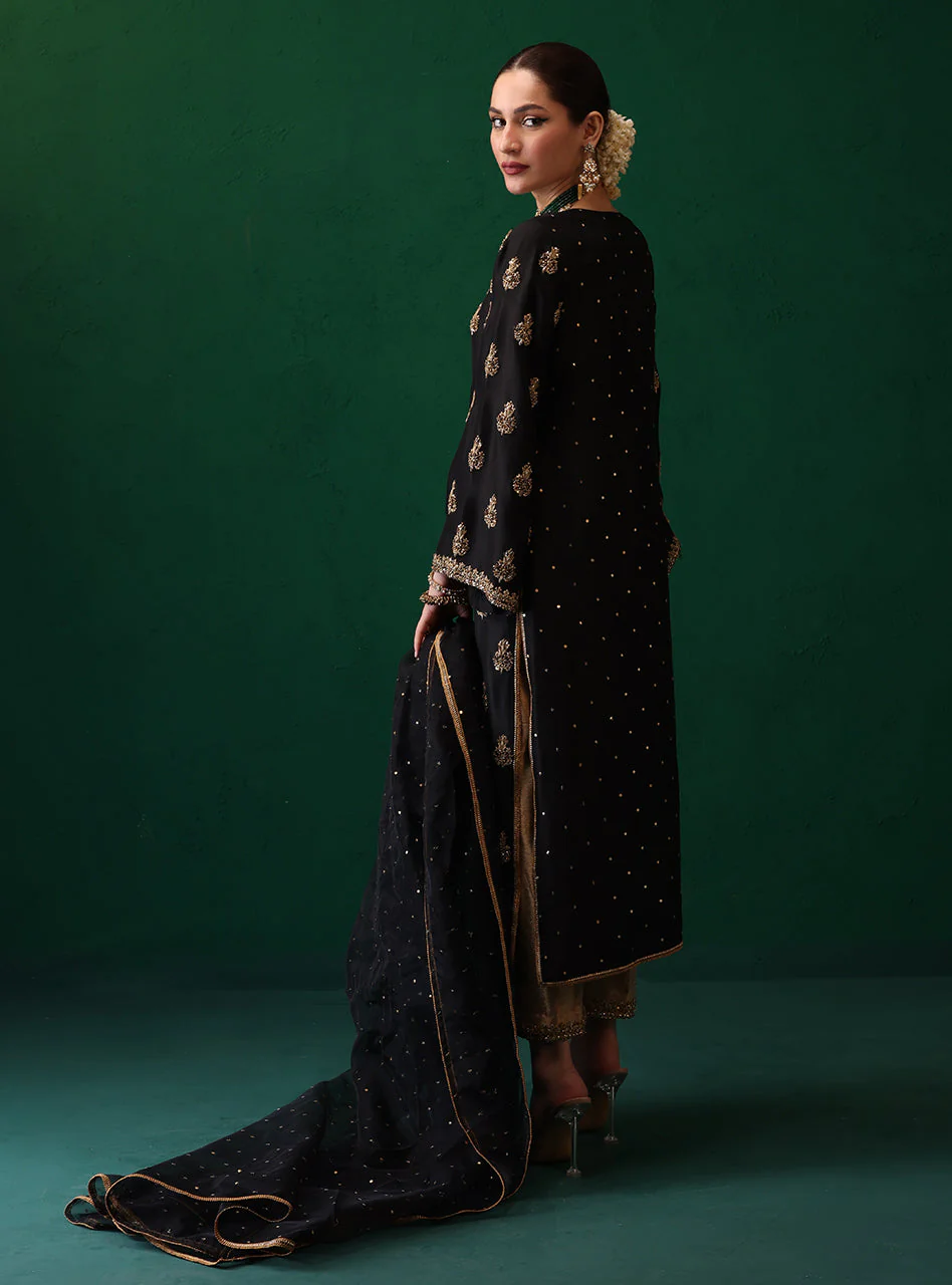Zainab Chottani Shehnaaz Semi Formals 2025 - Image 2