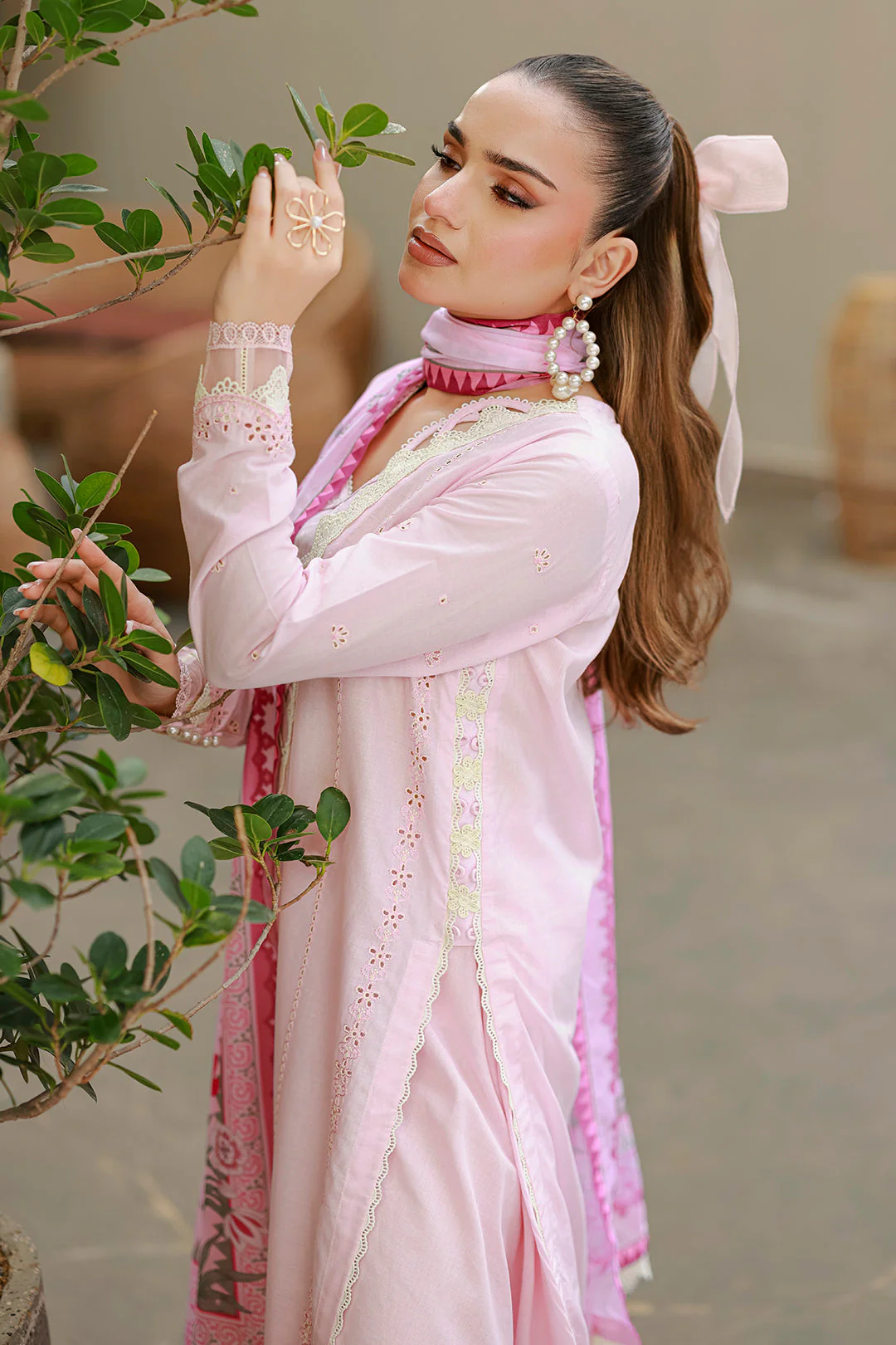 Zellbury Embroidered Shirt Shalwar Dupatta - 4048 Chikankari 2026 - Image 2